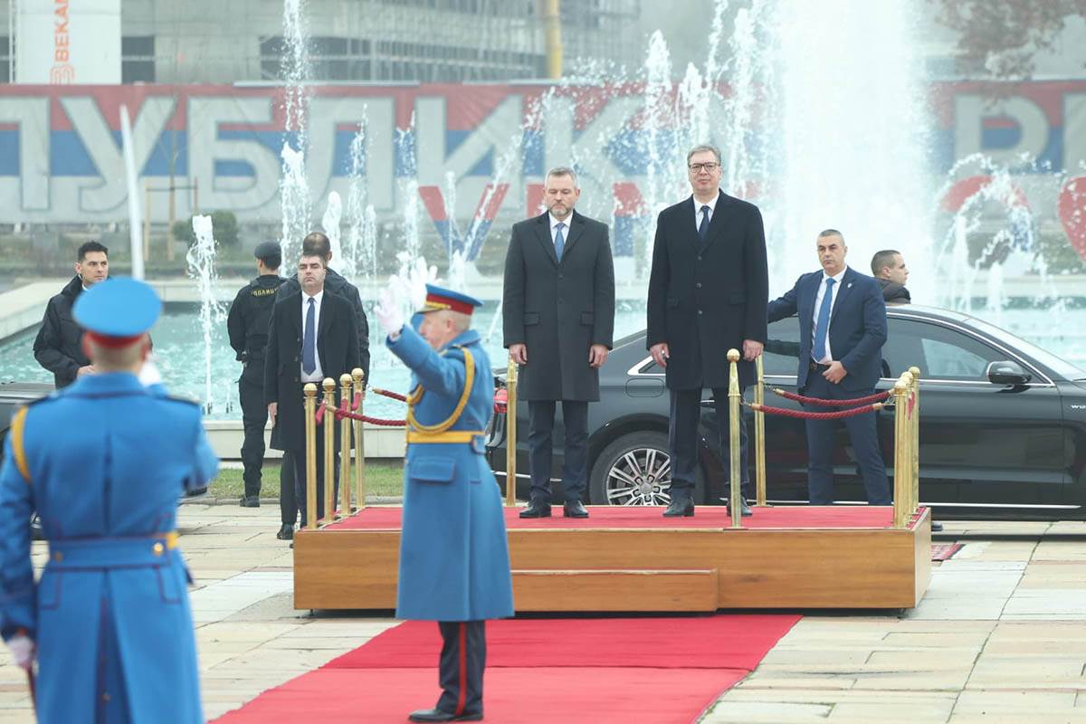 Doček slovačkog predsednika Petera Pelegrinija (10).jpg