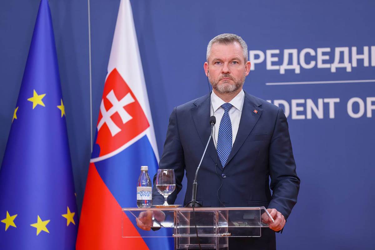 Aleksandar Vučić i Peter Pelegerini (5).jpg