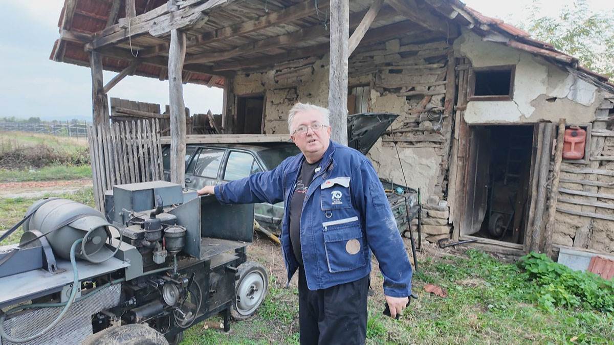 Milan Živković Žilijen neverovatan inovator iz sela Mrmoš (2).jpg