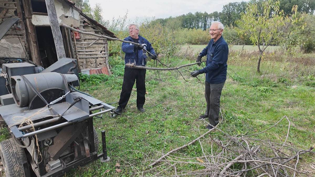 Milan Živković Žilijen neverovatan inovator iz sela Mrmoš (5).jpg