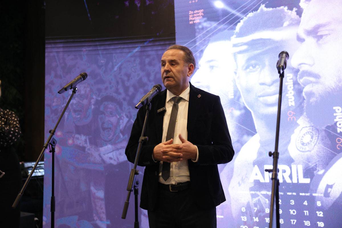 Promocija kalendara fk partizan (6).jpg