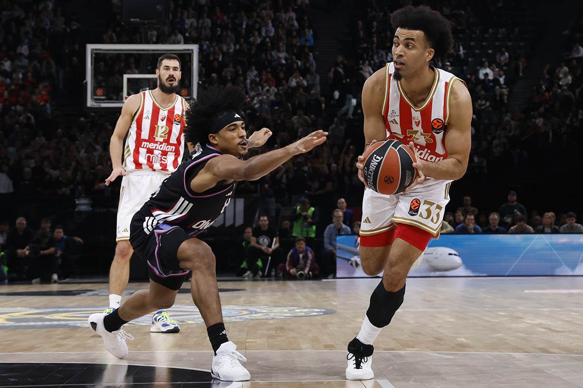 Pariz - Crvena Zvezda (12).jpg