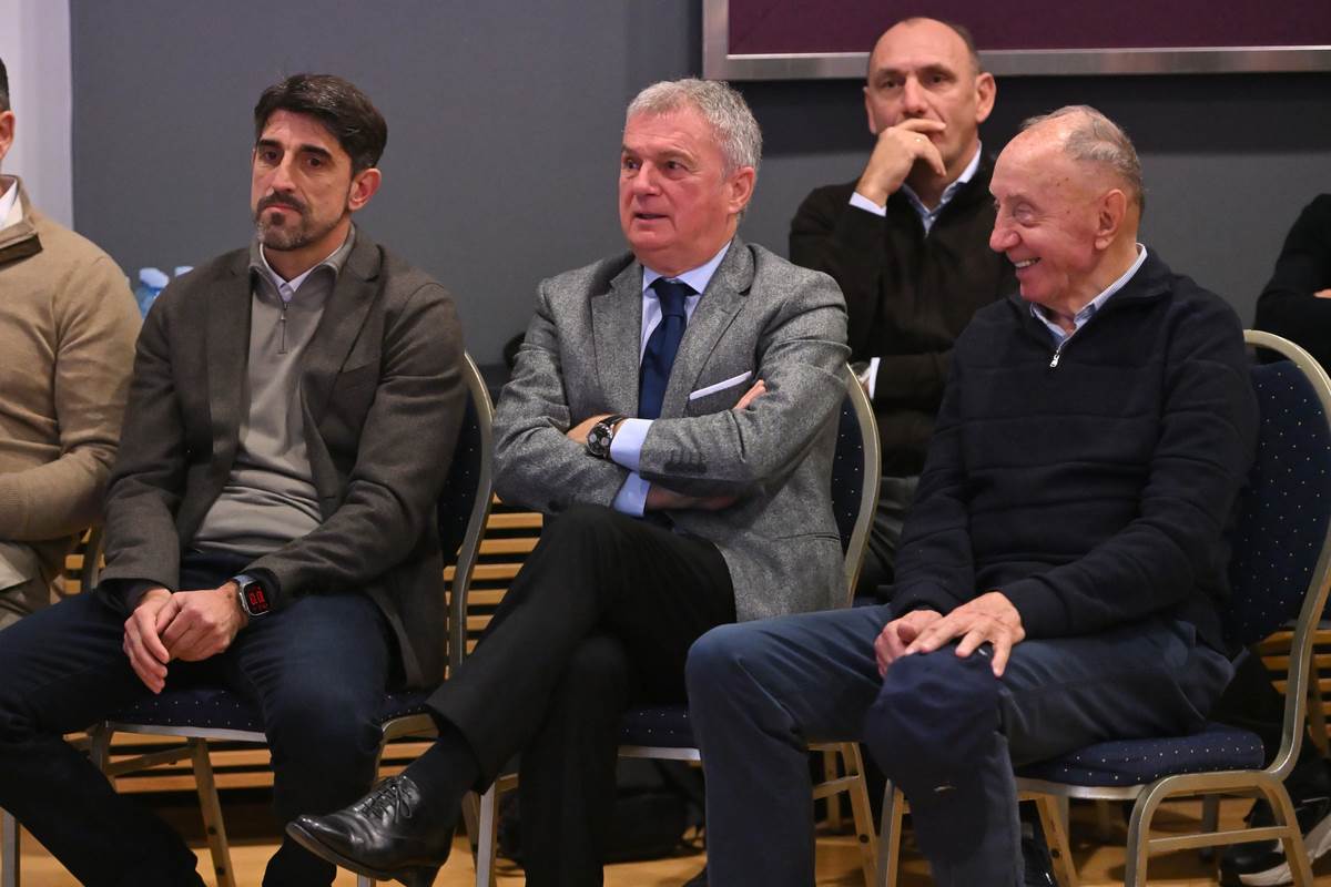 Veljko Paunović Ljubiša Tumbaković i Milovan Đorić