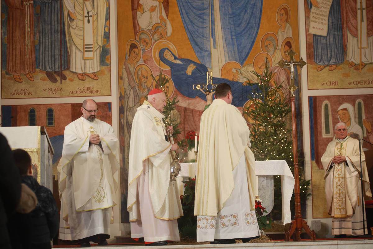 Božićna misa u Beogradu (13).jpg