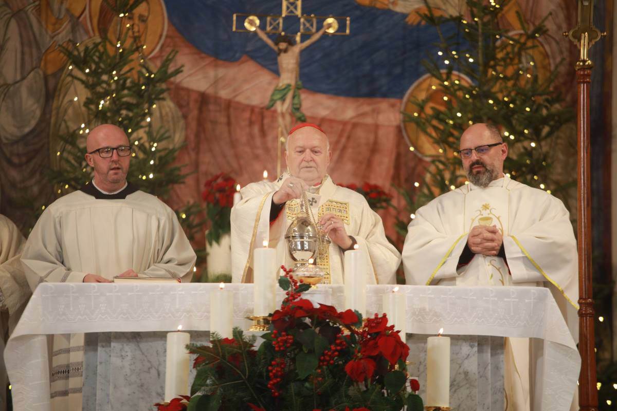 Božićna misa u Beogradu (22).jpg