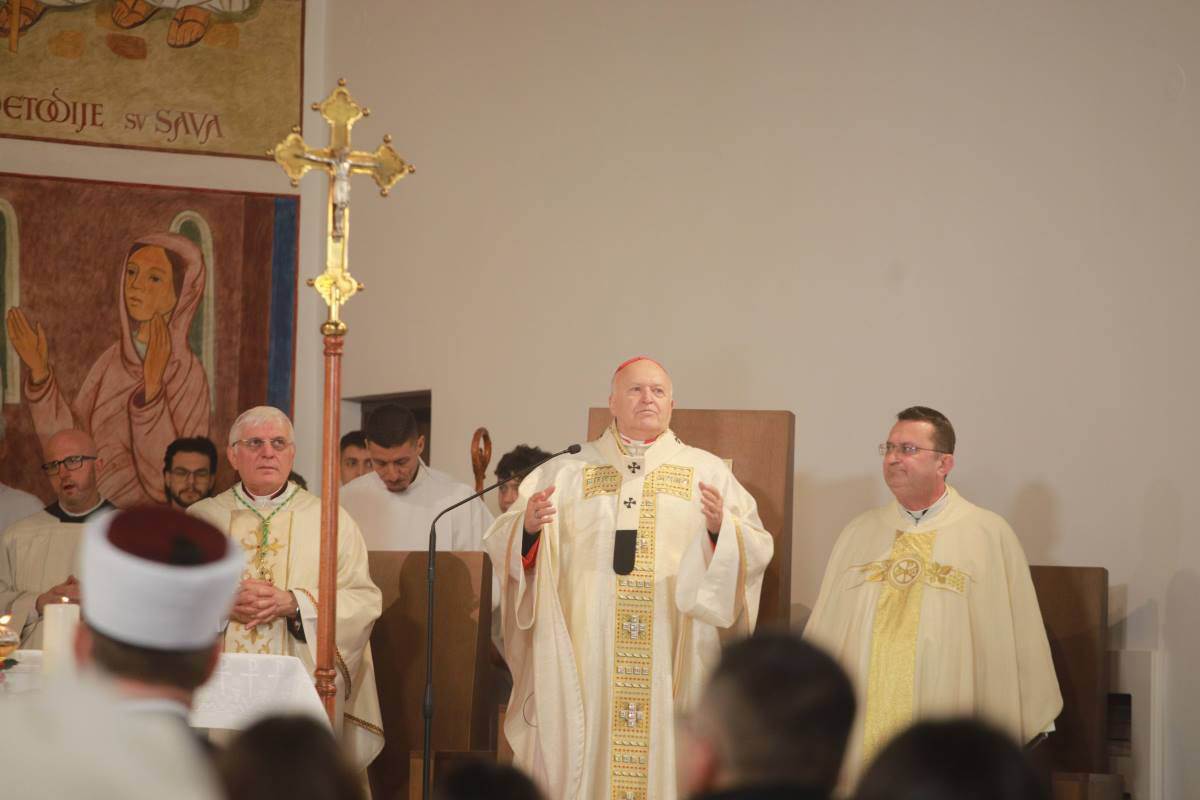 Božićna misa u Beogradu (23).jpg