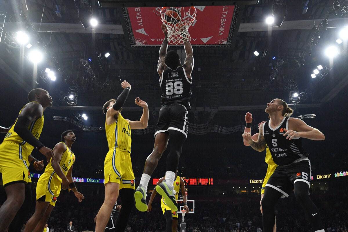 Partizan Makabi (17).jpg