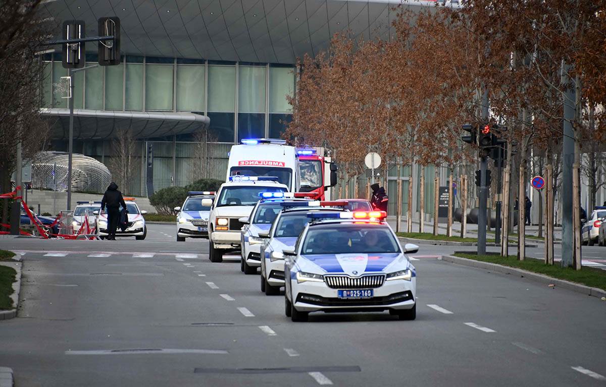 uklanjanje avio bombe (10).jpg