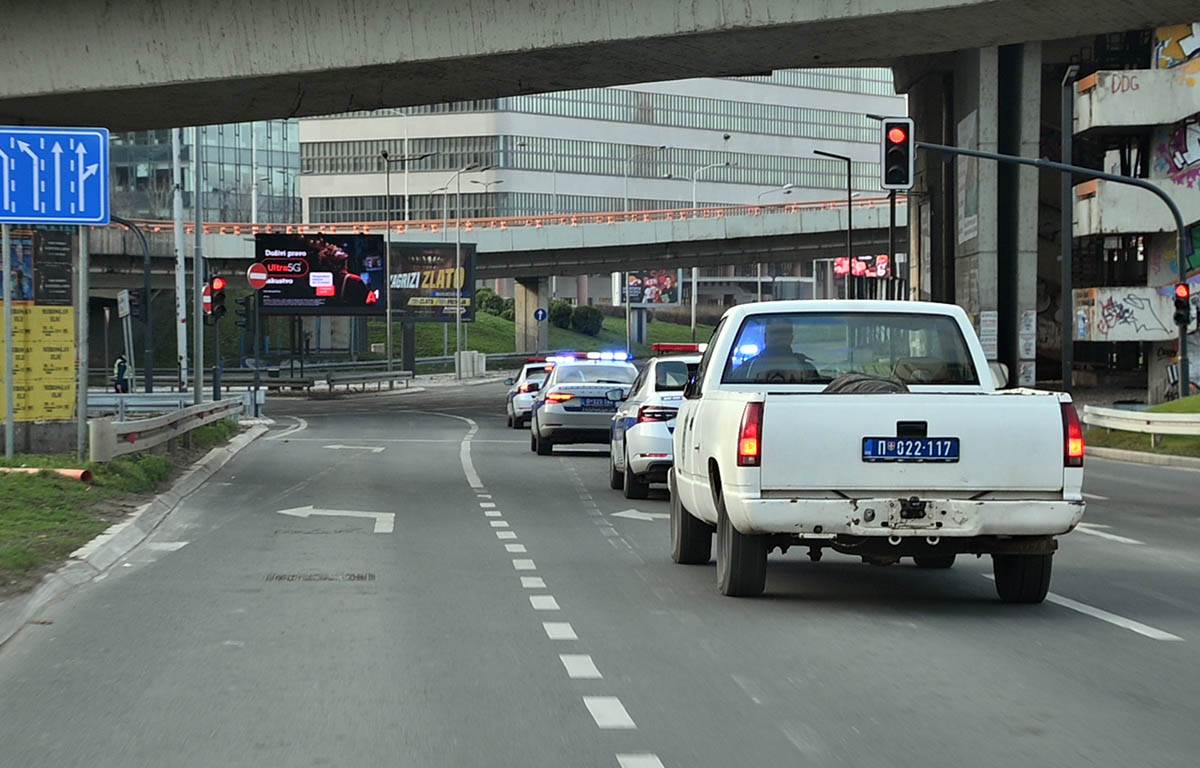 uklanjanje avio bombe (11).jpg