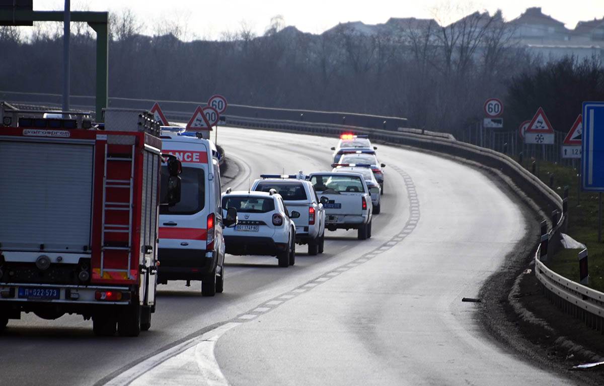 uklanjanje avio bombe (13).jpg