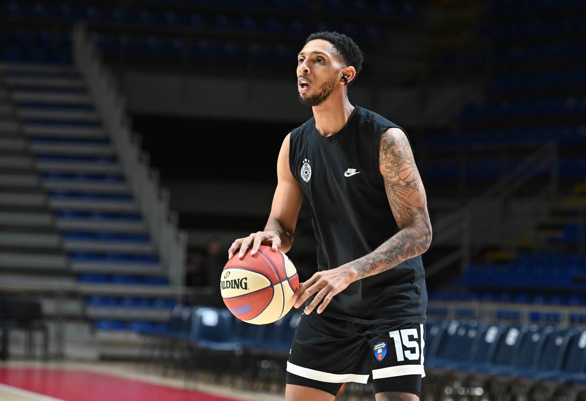 Partizan - Split (6).jpg