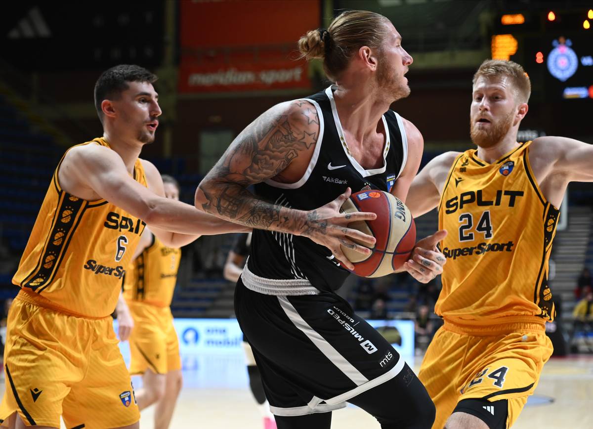 Partizan - Split (22).jpg