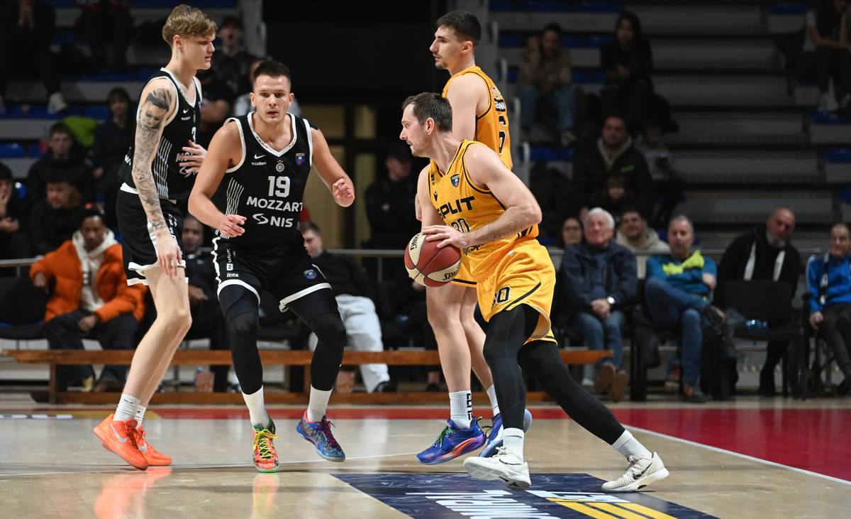 Partizan - Split (32).jpg