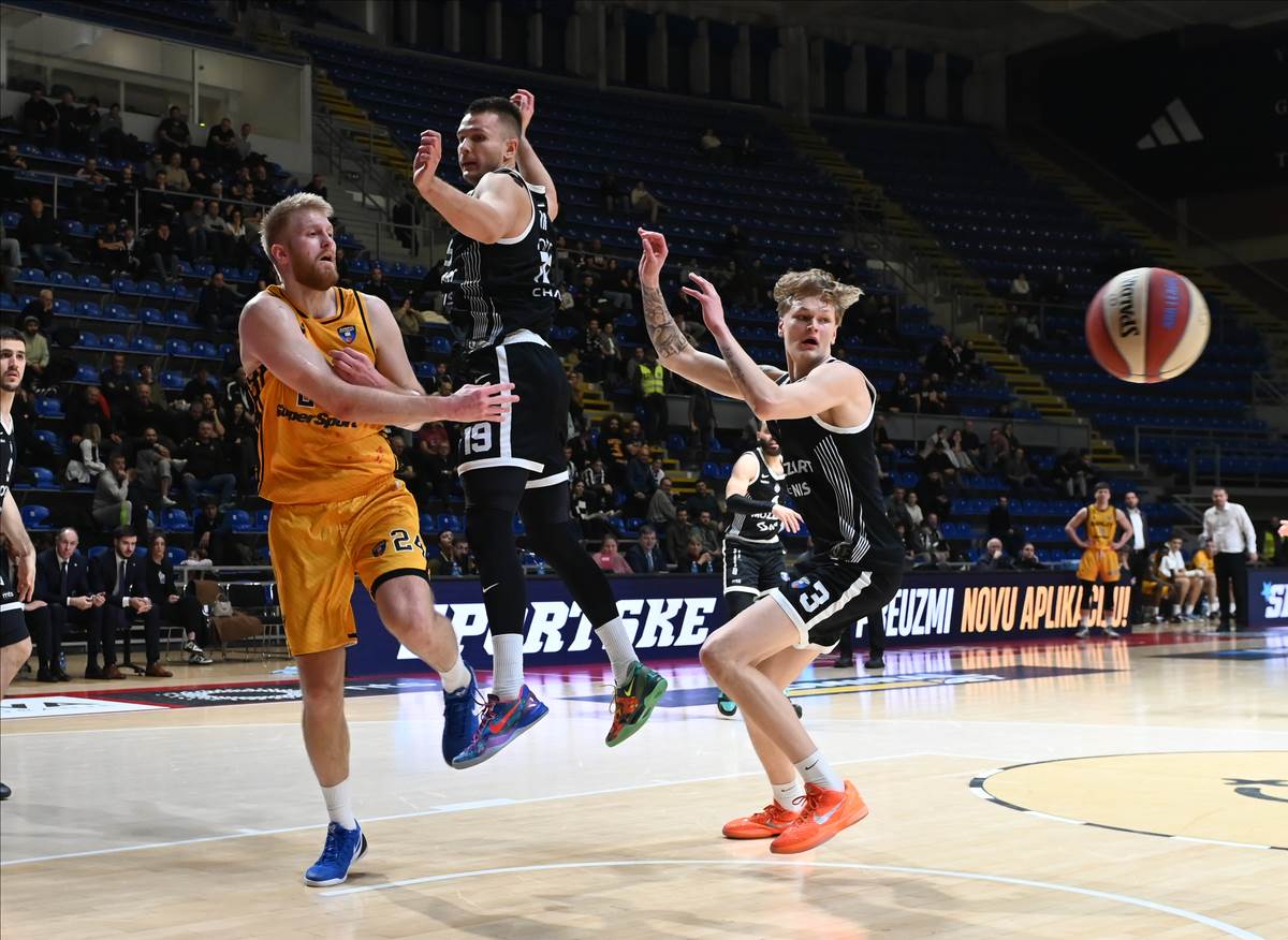 Partizan - Split (39).jpg