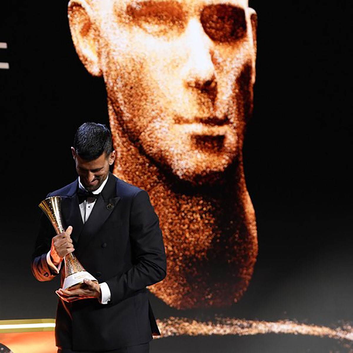 Novak Đoković i Kristijano Ronaldo na Globe Soccer award u Dubaiju (1).jpg