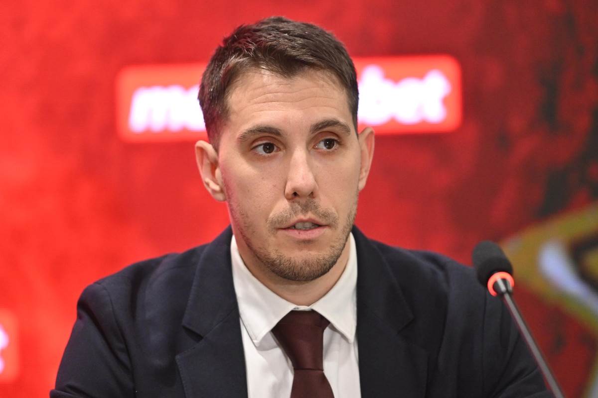 KK Crvena zvezda pres konferencija (5).JPG