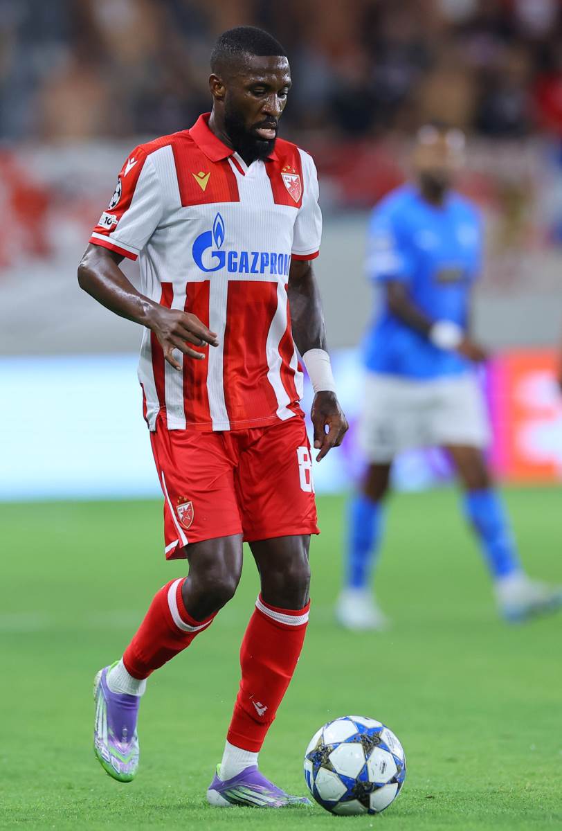 Šavi Babika na utakmici Pafos Crvena zvezda