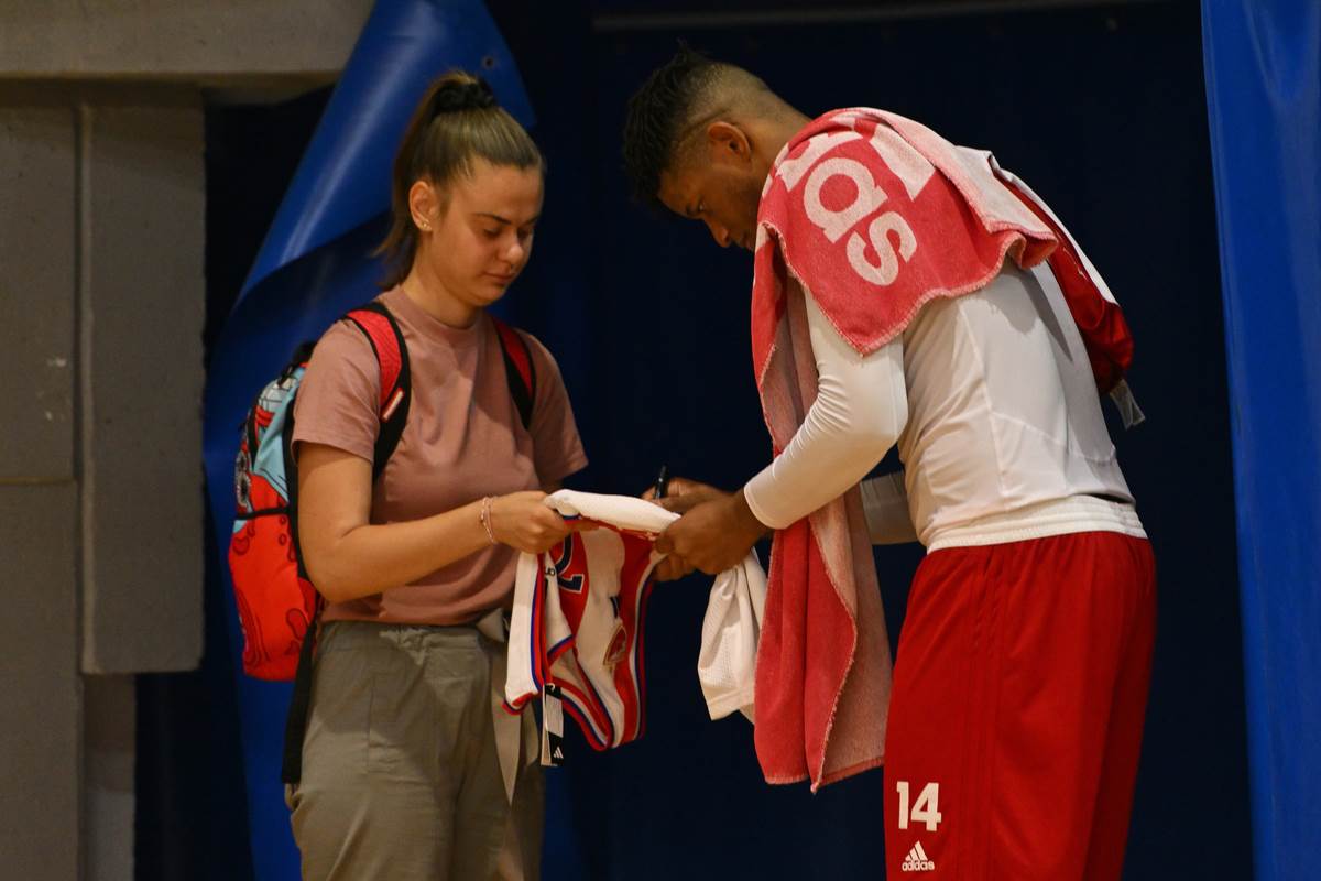 Hasijel Rivero košarkaš Crvene zvezde
