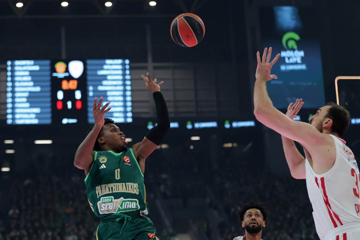 Pantanaikos - Olimpijakos (10).jpg