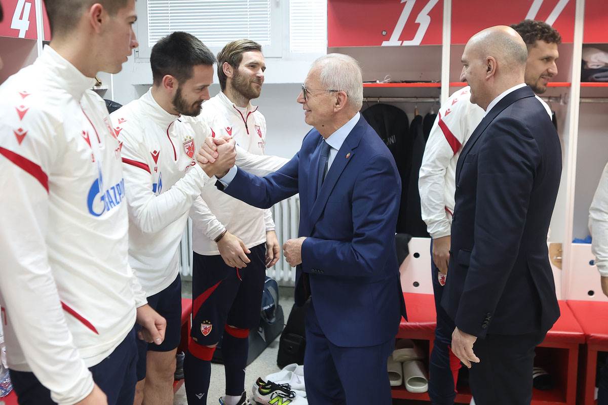 Crvena Zvezda (36).jpg