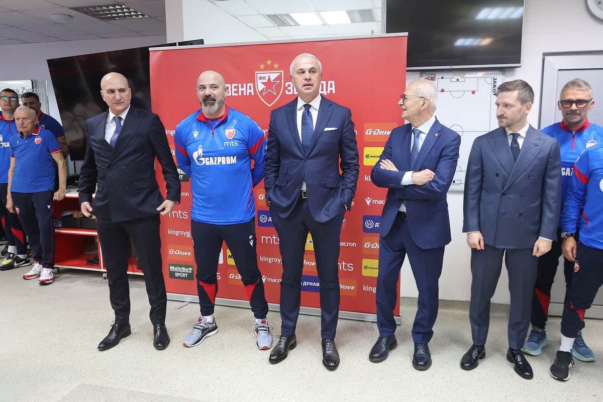 Crvena Zvezda (38).jpg