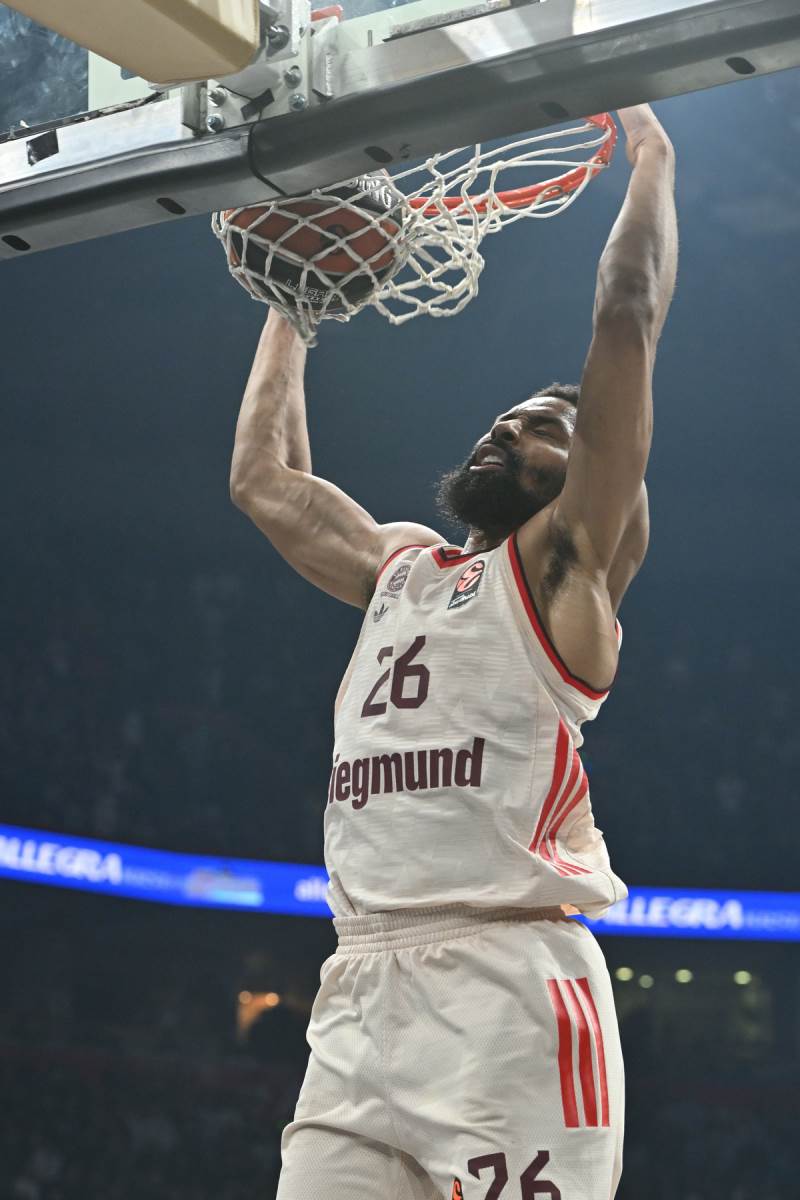 Spenser Dinvidi protiv Partizana u Beogradskoj areni