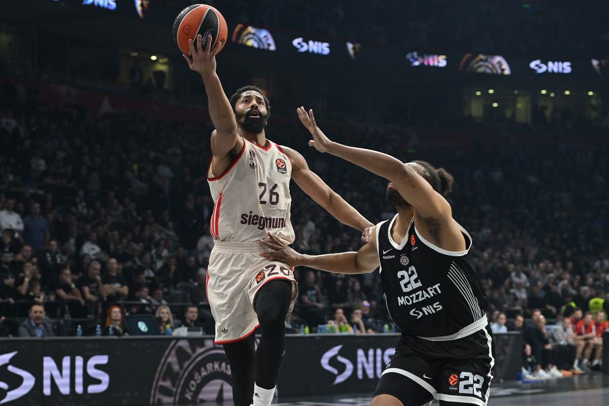 Spenser Dinvidi u prodoru protiv Partizana u Beogradskoj areni