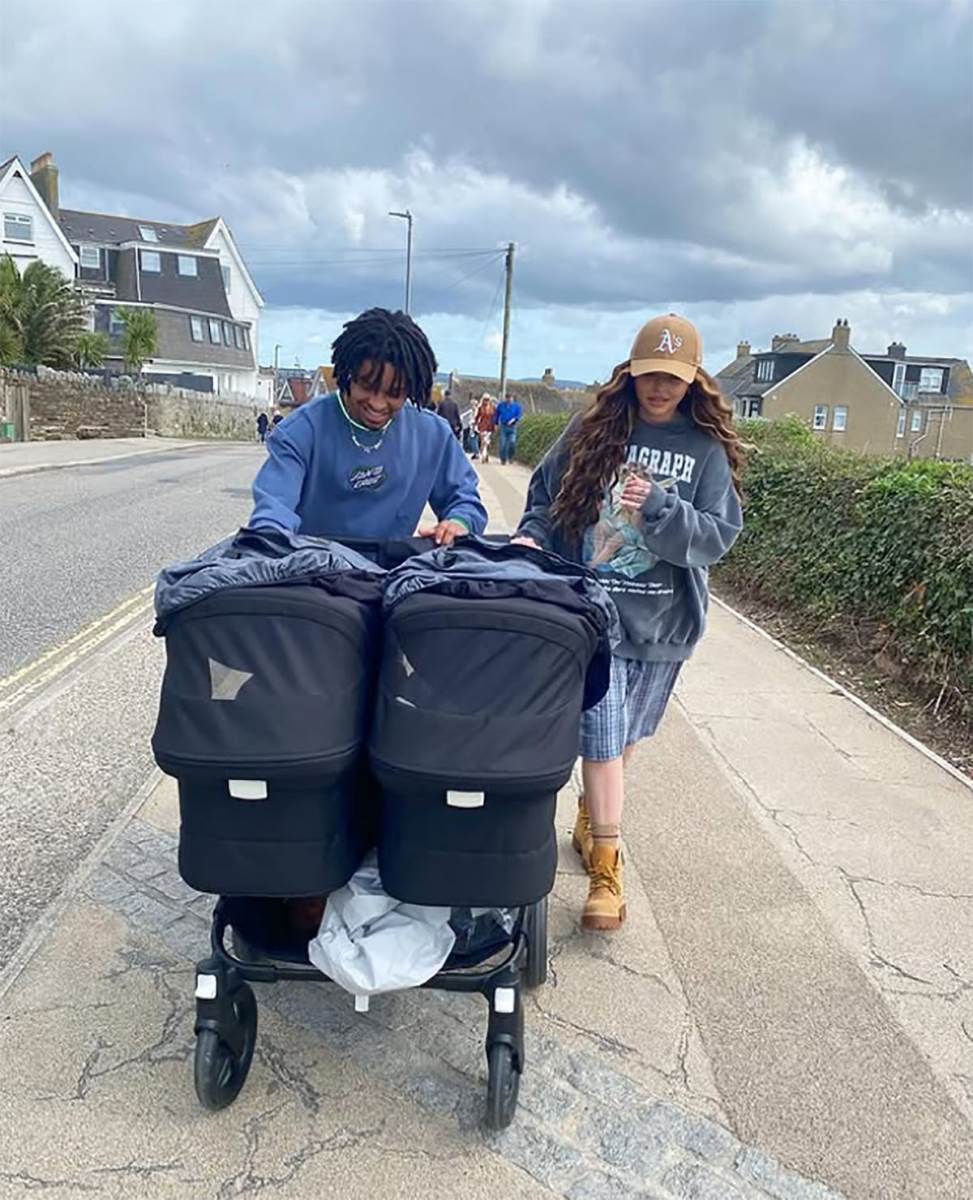 Džesi Nelson sa mužem i ćerkama (5).jpg