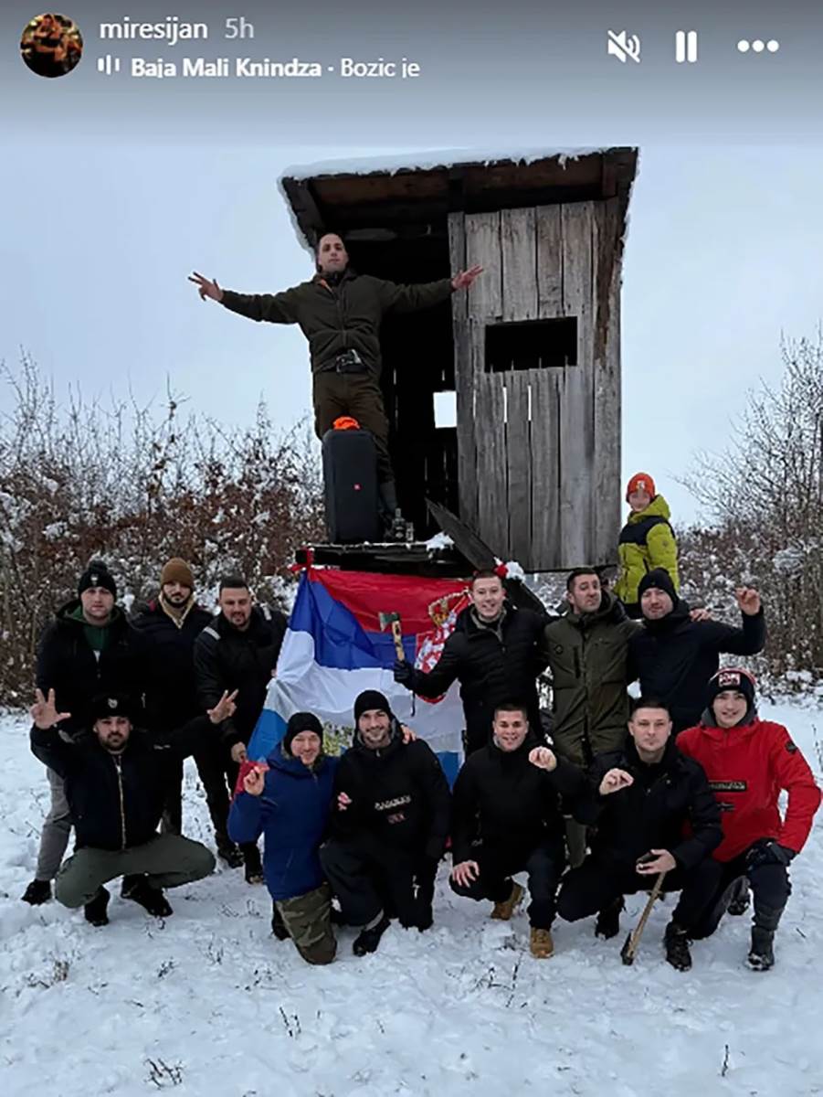 Mirko Šijan otišao po Badnjak (3).jpg