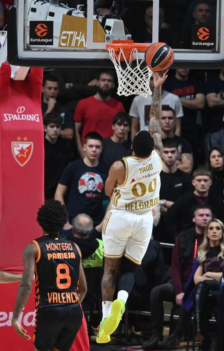 Crvena Zvezda - Valensija (2).jpg