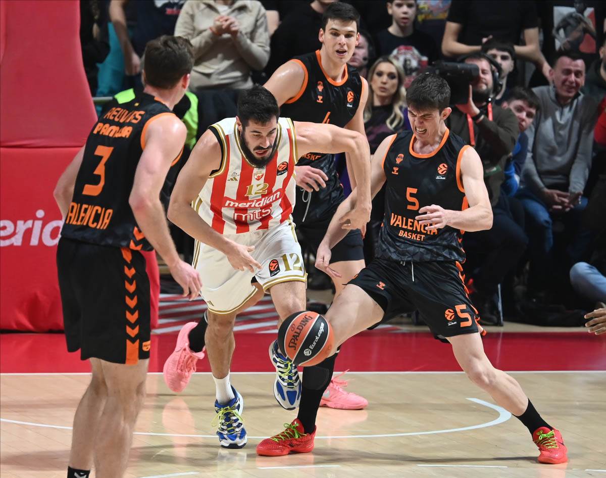 Crvena Zvezda - Valensija (1).jpg