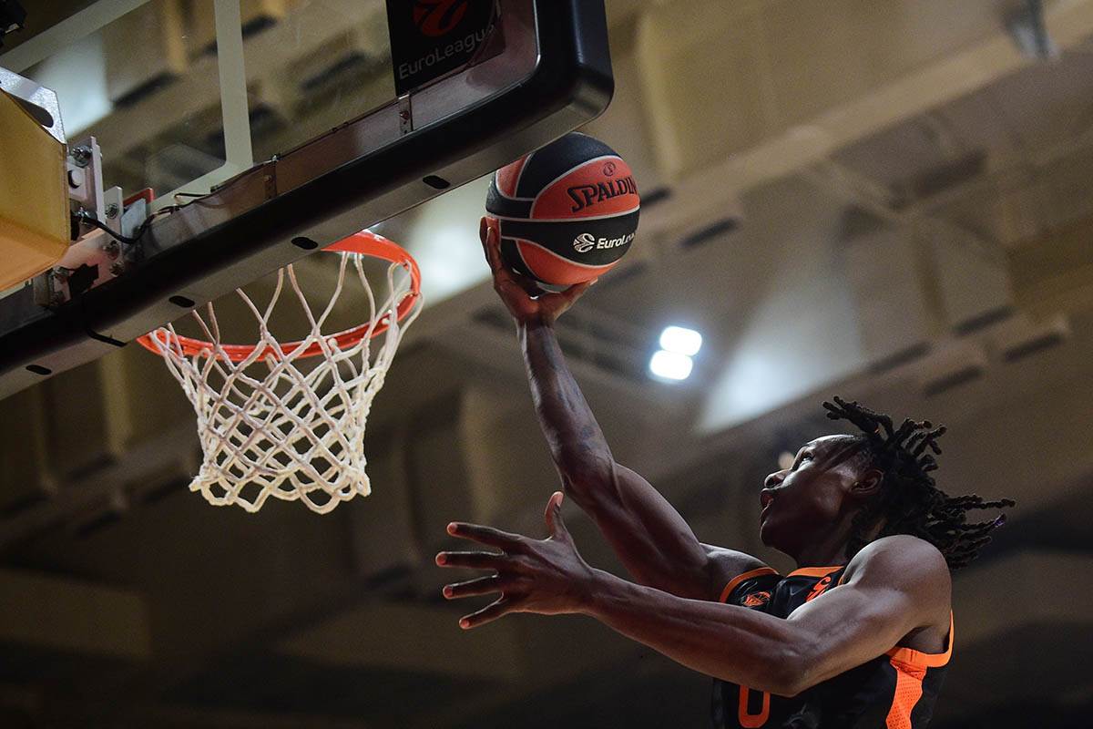 Crvena Zvezda - Valensija (2).jpg