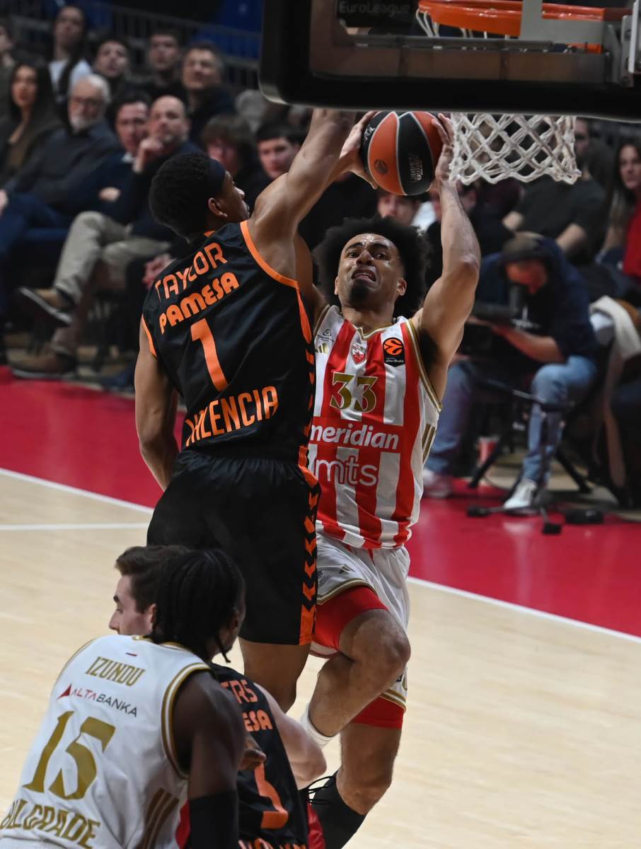 Crvena Zvezda - Valensija (4).jpg