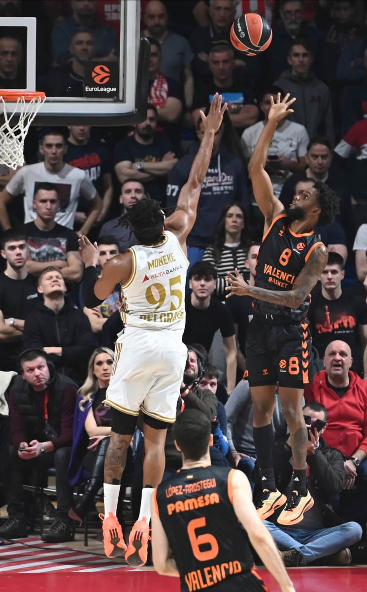 Crvena Zvezda - Valensija (2).jpg