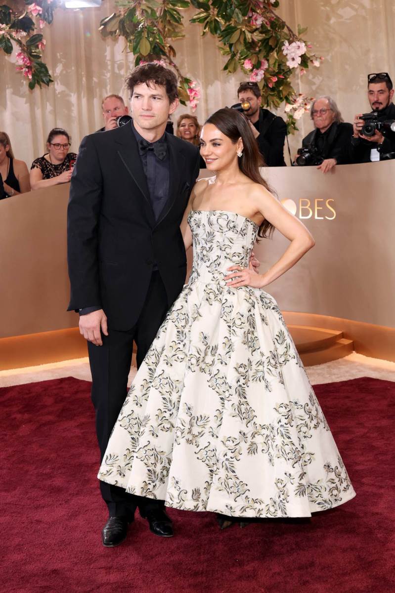 Mila Kunis Ešton Kučer (1).jpg