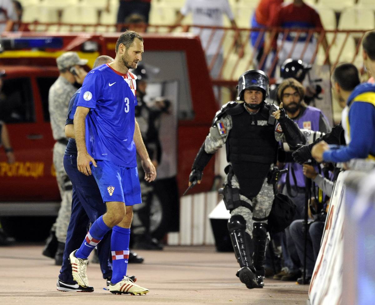 Džo Šimunić sa policajcima.
