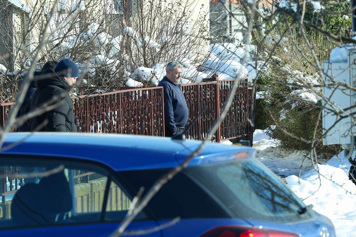 Ubistvo u Surčinu (12).jpg