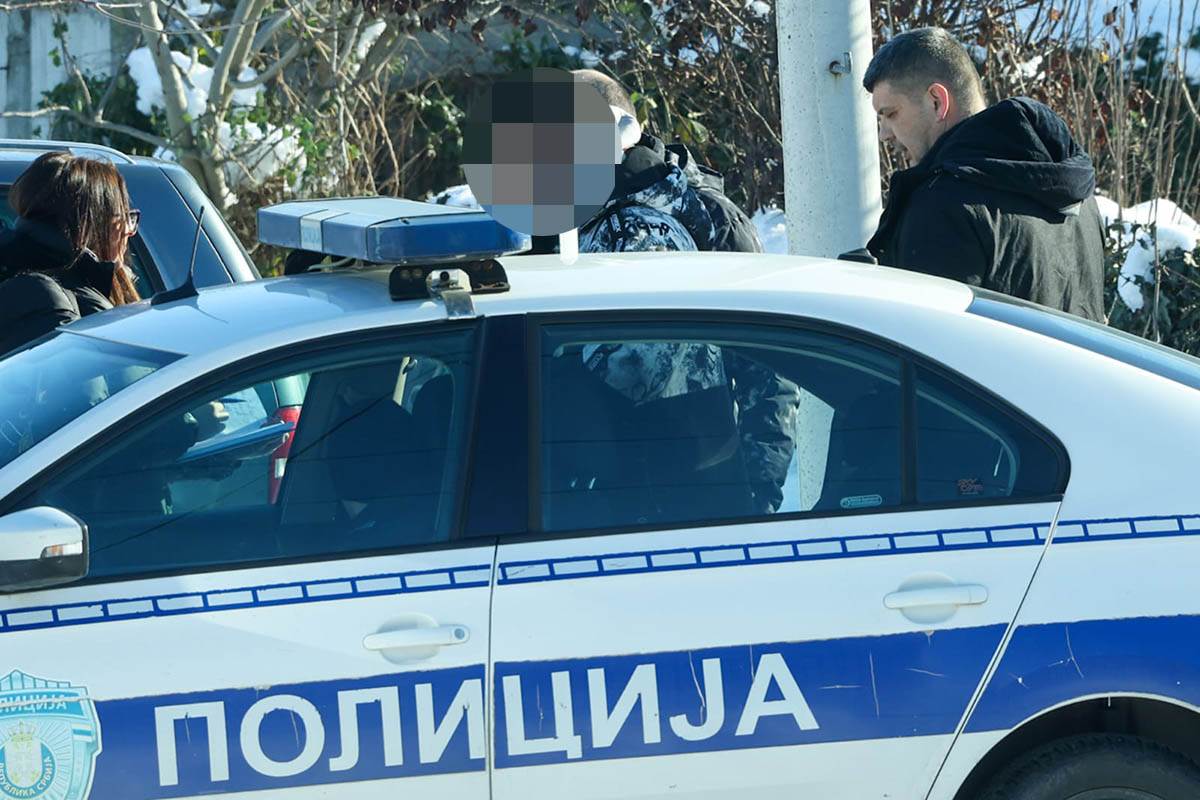 Ubistvo u Surčinu (15).jpg