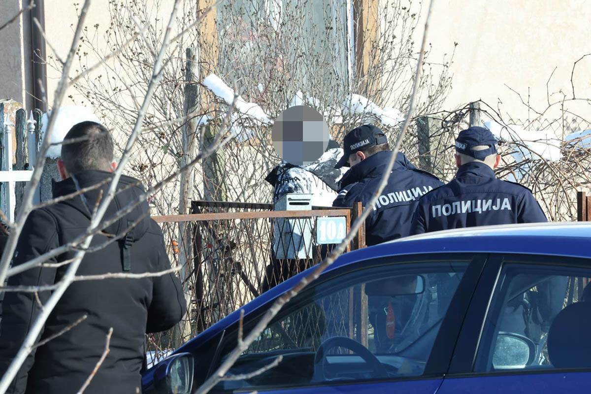 Ubistvo u Surčinu (16).jpg