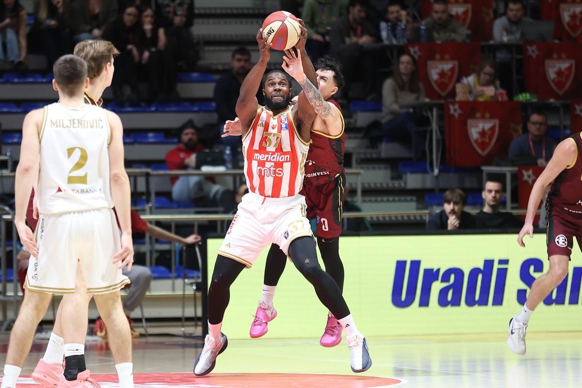 Crvena zvezda - Bosna (33).JPG