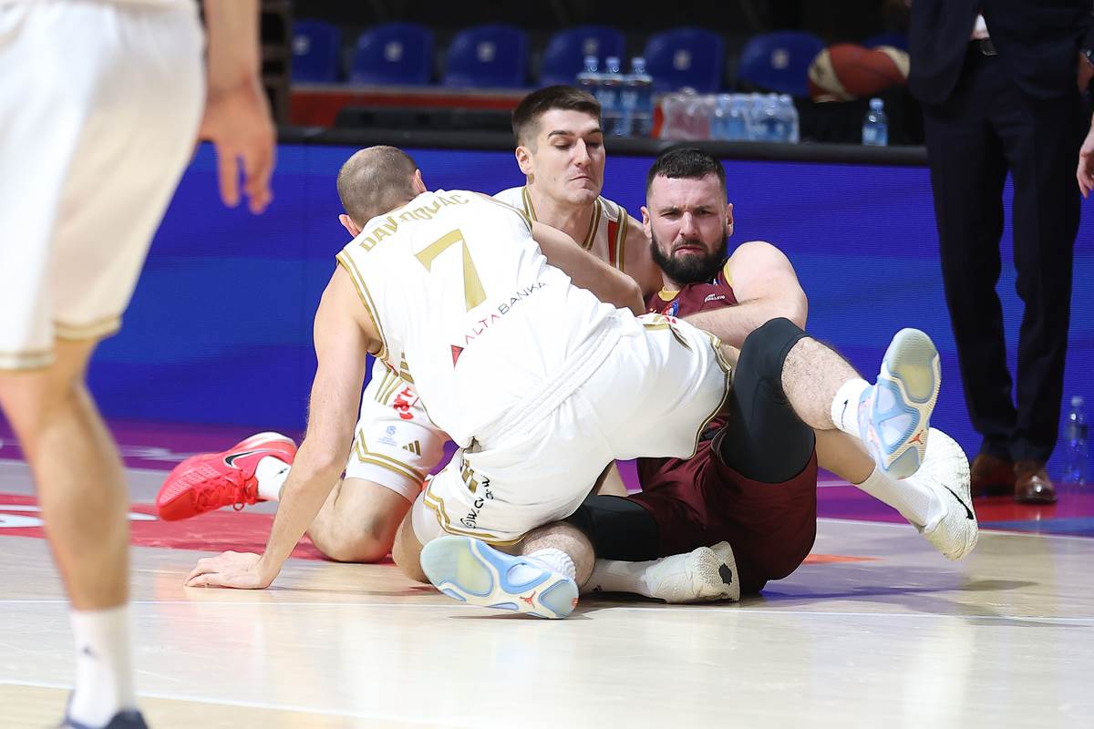 Crvena zvezda - Bosna (35).JPG