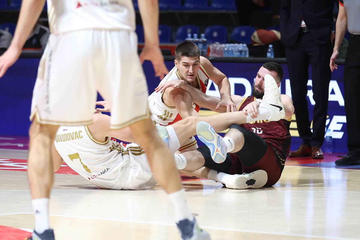 Crvena zvezda - Bosna (36).JPG