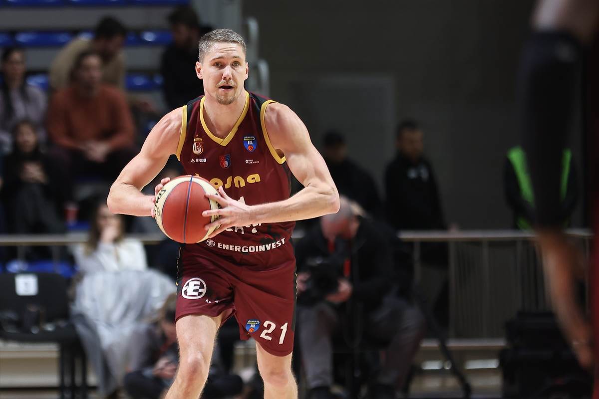 Crvena zvezda - Bosna (40).JPG