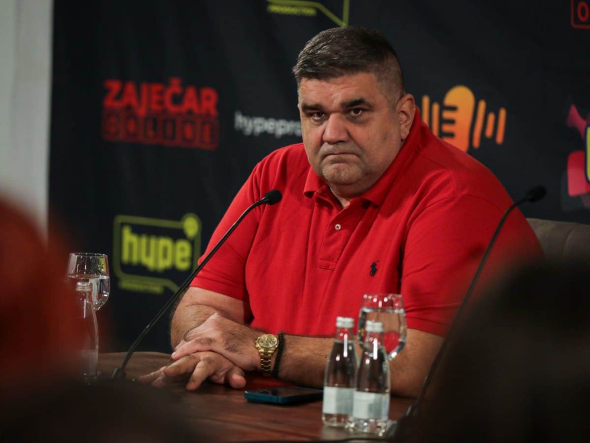 Aca Lukas konferencija (1).jpg