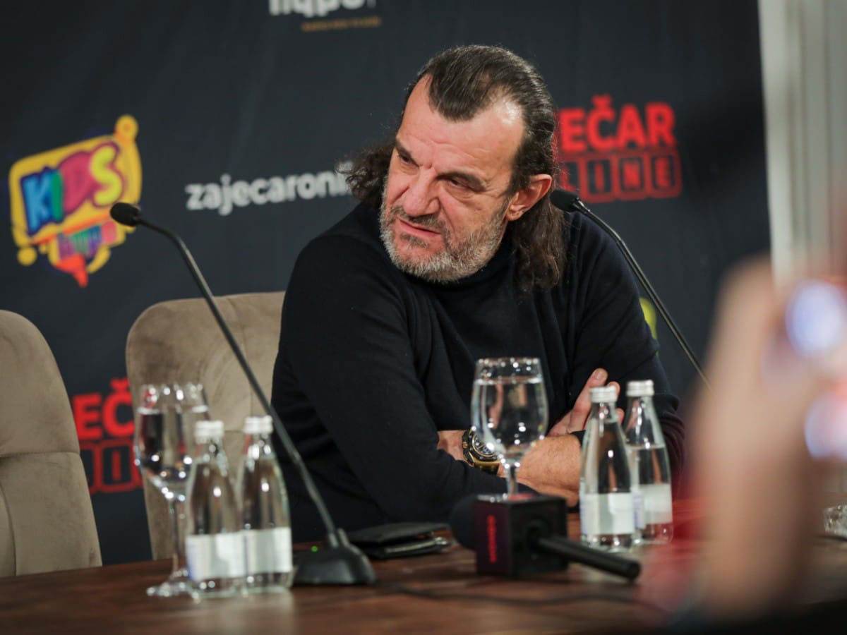 Aca Lukas konferencija (8).jpg