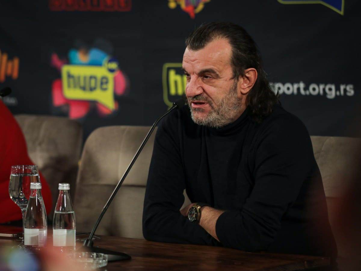 Aca Lukas konferencija (11).jpg