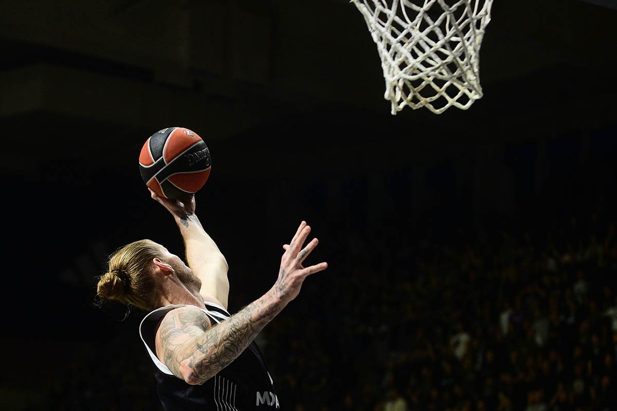 Partizan - Olimpijakos (5).jpg