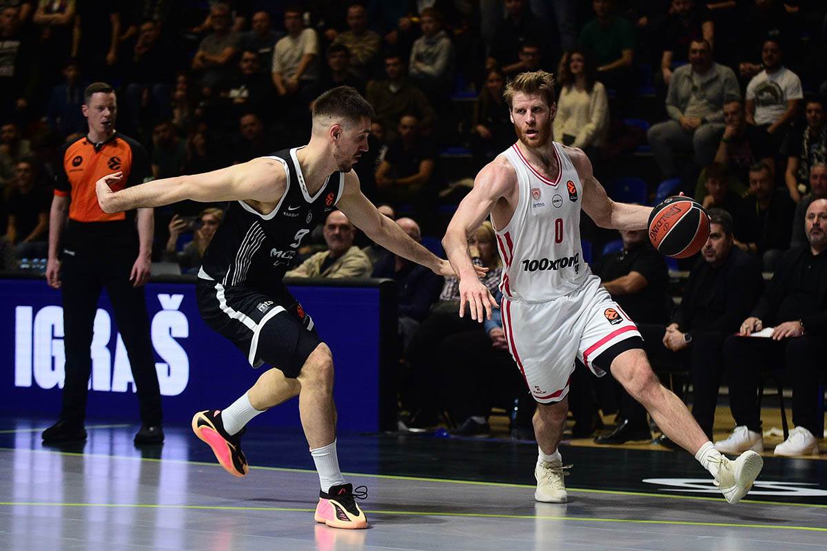 Partizan - Olimpijakos (8).jpg