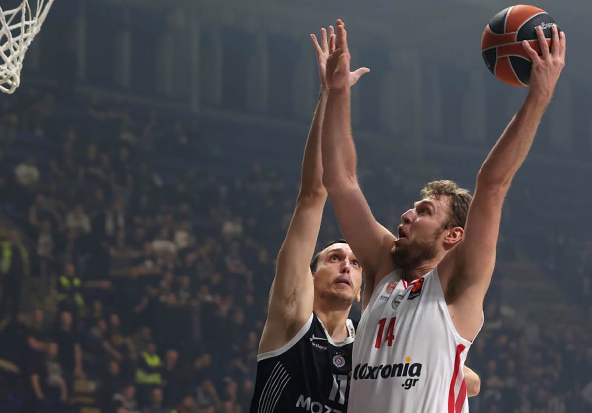 Partizan -Olimpijakos (11).jpg