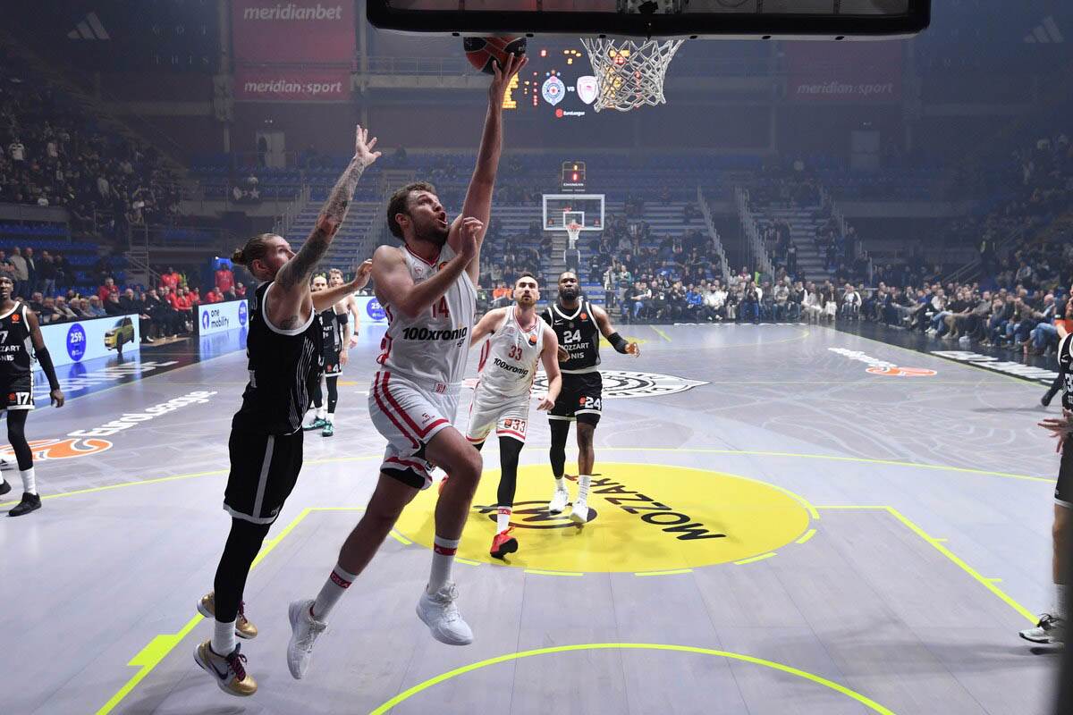 Partizan - Olimpijakos (9).jpg